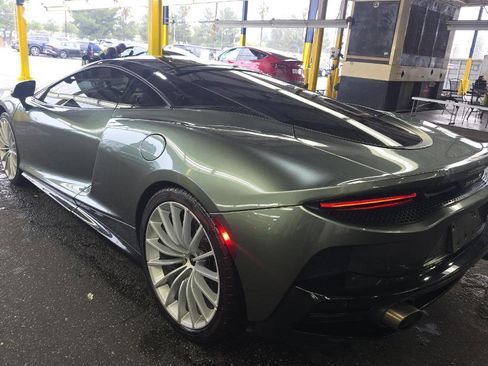 Used 2023 McLaren GT image 4