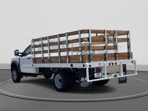 New 2024 Ford F450 XL w/ XL Chrome Package image 2