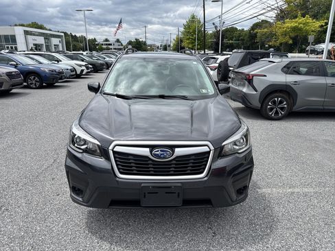 Used 2019 Subaru Forester Premium AWD/4WD image 29