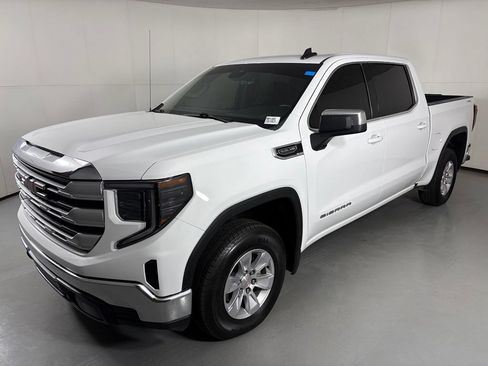 Certified 2026 GMC Sierra 1500 SLE w/ Preferred Package AWD/4WD image 5