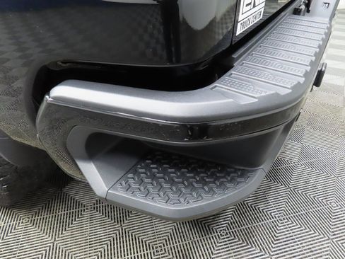 Used 2024 Chevrolet Silverado 2500 LT w/ Midnight Edition image 47