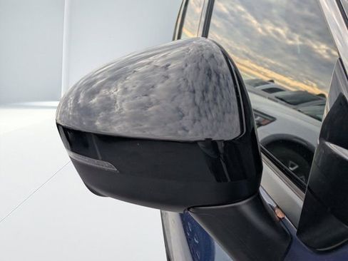 Used 2021 Nissan Rogue SL w/ Premium Package image 10