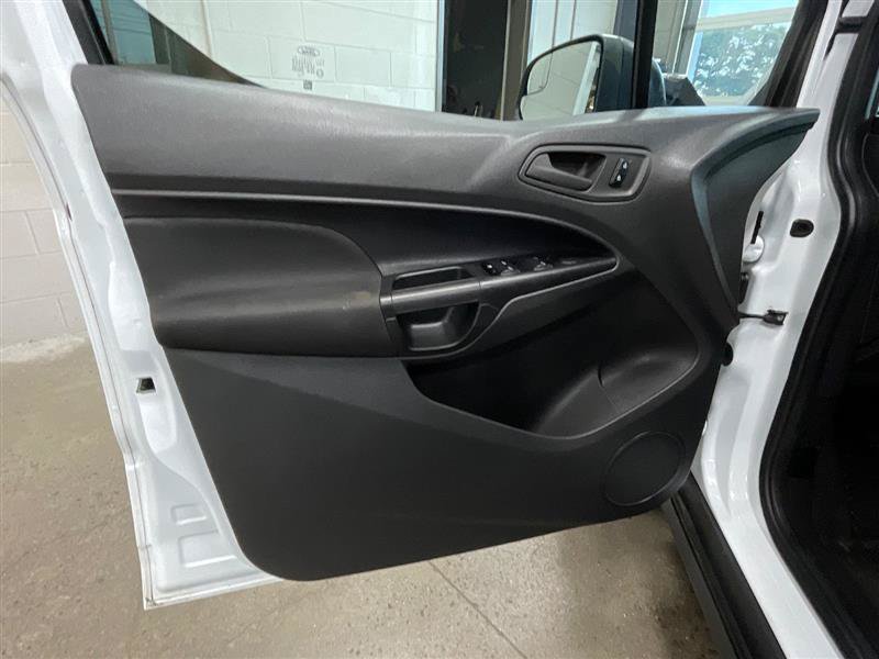 Used 2016 Ford Transit Connect XL FWD image 9