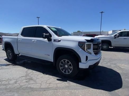 Used 2024 GMC Sierra 1500 AT4 w/ Technology Package AWD/4WD image 2