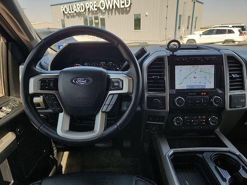 Used 2020 Ford F350 Lariat w/ Lariat Ultimate Package AWD/4WD image 7