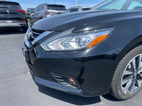 Used 2017 Nissan Altima 2.5 SV FWD image 30
