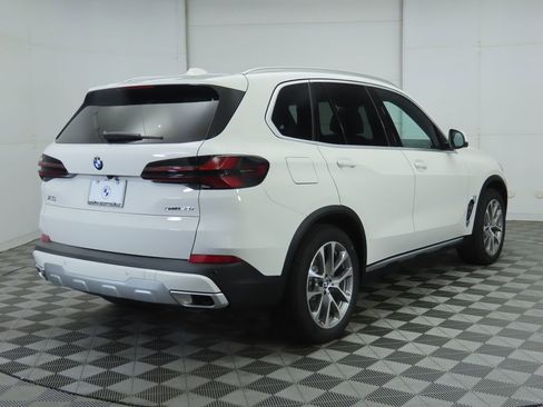 Used 2026 BMW X5 sDrive40i w/ Climate Comfort Package RWD image 6