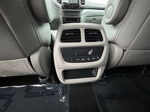 Used 2021 Honda Pilot EX-L image 31