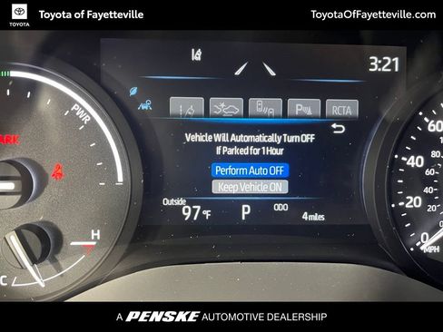 Used 2026 Toyota Sienna XLE FWD image 36