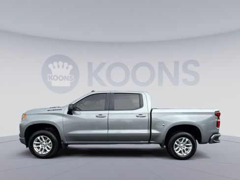 Used 2023 Chevrolet Silverado 1500 RST w/ Convenience Package II AWD/4WD image 2