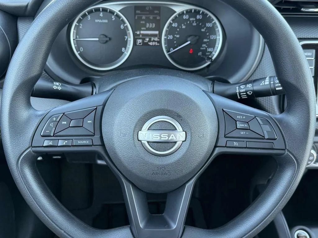 Used 2025 Nissan Kicks Play S FWD image 25
