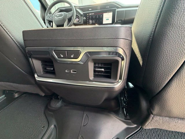 New 2026 GMC Sierra 1500 Denali w/ Denali Reserve Package AWD/4WD image 24