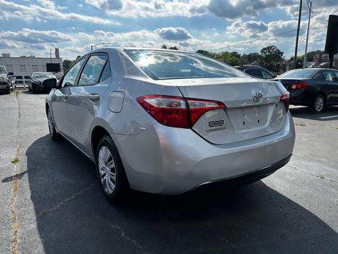 Used 2015 Toyota Corolla L image 5