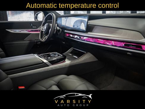 Used 2025 BMW 740i image 20