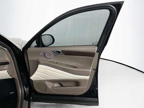 Used 2024 Genesis GV80 3.5T w/ Advanced Package image 35