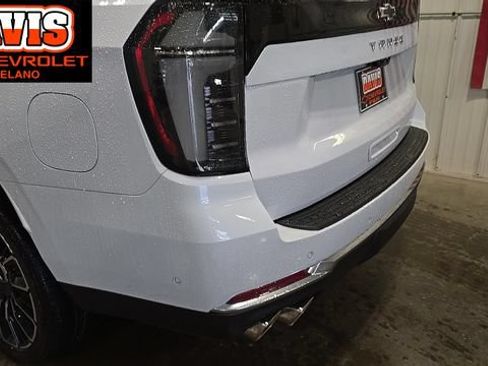 New 2026 Chevrolet Tahoe High Country AWD/4WD image 14