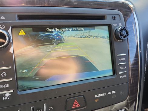 Used 2015 Buick Enclave Leather image 29