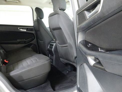 Used 2016 Ford Edge SEL image 11