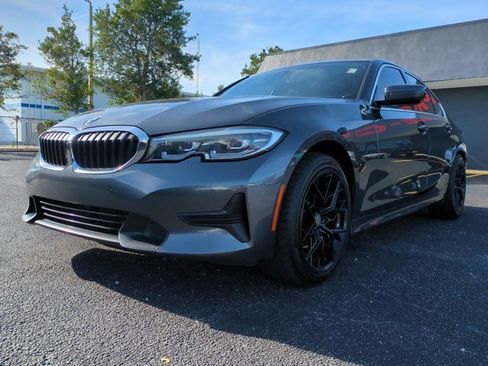 Used 2022 BMW 330i Sedan w/ Driving Assistance Package image 8