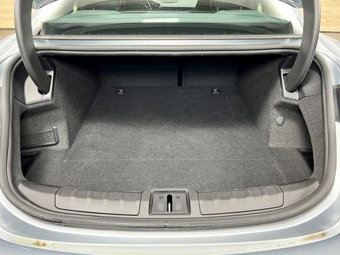 Used 2024 Porsche Taycan RWD image 24