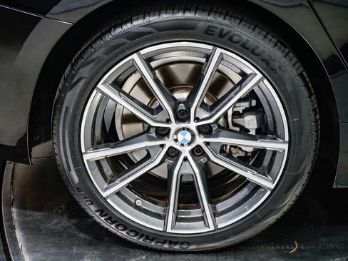 Used 2020 BMW 330i Sedan w/ Convenience Package image 10