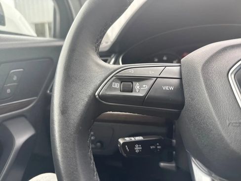 Used 2023 Audi Q5 2.0T Premium w/ Convenience Package AWD/4WD image 24