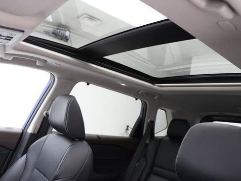 Used 2023 Nissan Rogue SL w/ SL Premium Package image 48