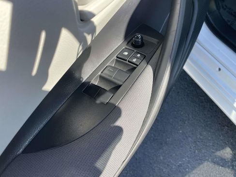 Used 2024 Toyota Corolla LE FWD image 26