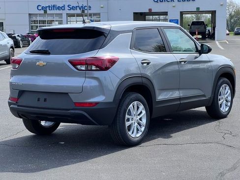 New 2026 Chevrolet TrailBlazer LS FWD image 33