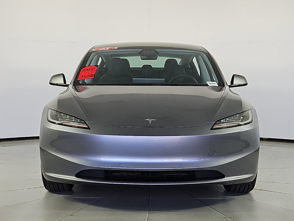 Used 2025 Tesla Model 3 Long Range RWD image 3