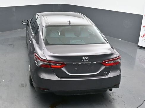 Used 2023 Toyota Camry LE image 15