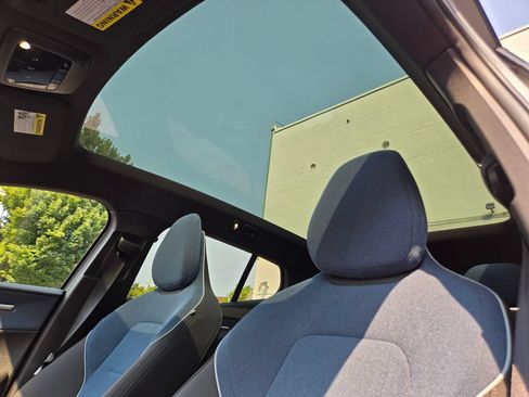 Certified 2025 Volvo EX30 Plus w/ Protection Package Premier AWD/4WD image 23
