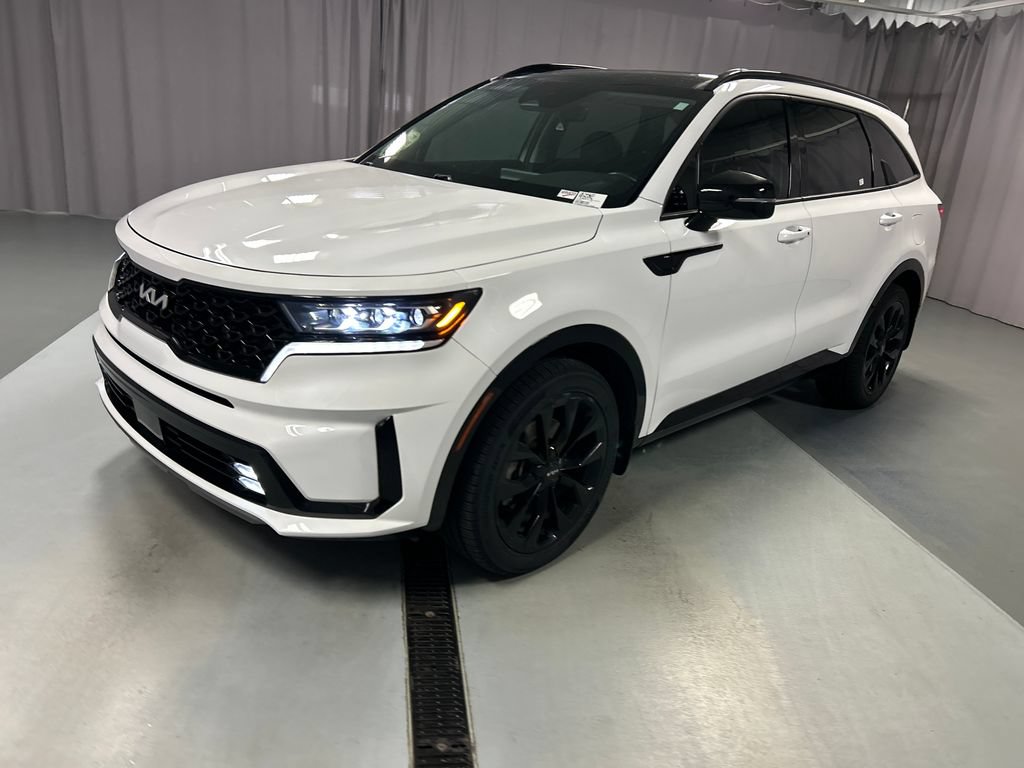 Used 2023 Kia Sorento SX FWD image 3