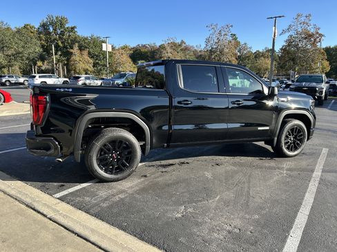 New 2026 GMC Sierra 1500 Elevation image 10