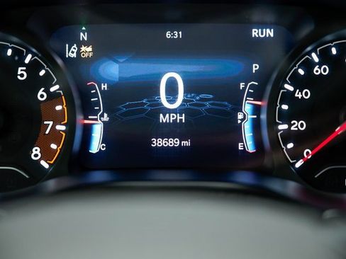 Used 2024 Jeep Compass Trailhawk image 34