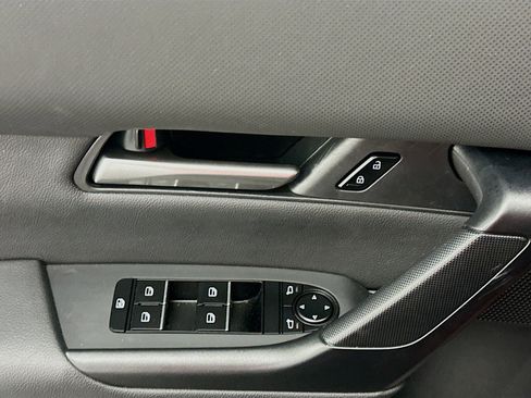 Used 2025 MAZDA CX-50 AWD 2.5 S w/ Premium Package image 15