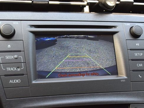 Used 2013 Toyota Prius Two FWD image 19
