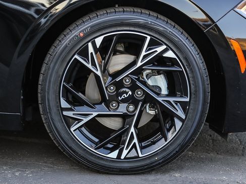 Used 2025 Kia K5 GT-Line w/ GT-Line Premium Package image 11