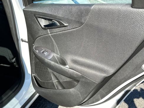 Used 2024 Chevrolet Malibu LT image 16
