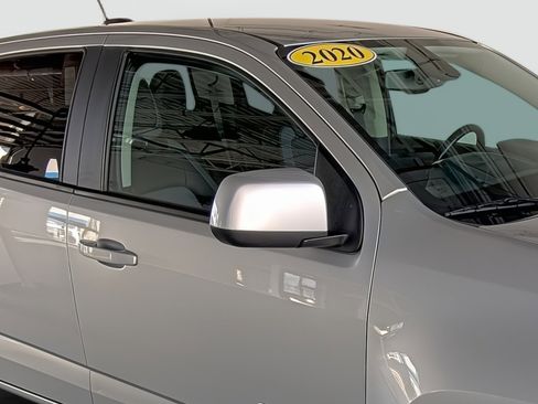 Used 2020 Chevrolet Colorado Z71 image 17