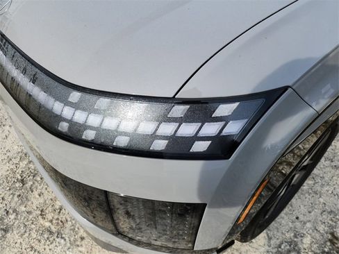 New 2026 Hyundai Ioniq 9 SEL image 5