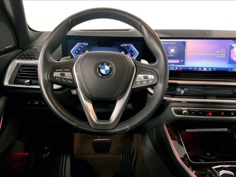 Used 2025 BMW X5 xDrive40i AWD/4WD image 5