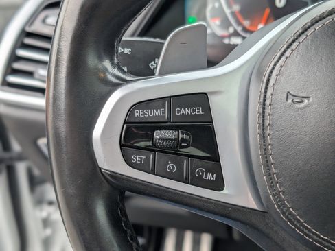 Used 2022 BMW X5 xDrive40i w/ M Sport Package image 21