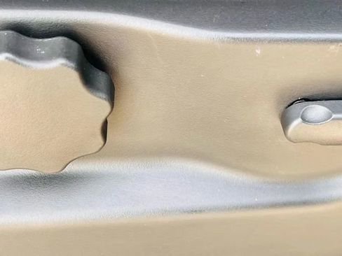 Used 2009 Chevrolet Tahoe 4WD Hybrid image 16