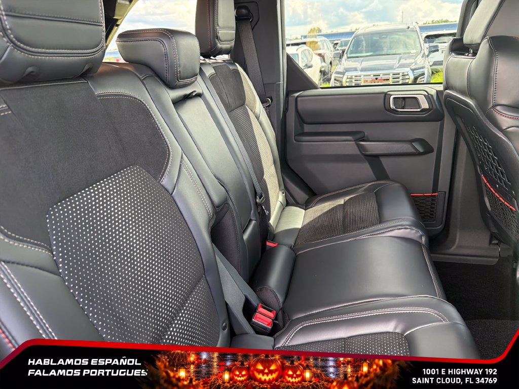 Used 2025 Ford Bronco Raptor AWD/4WD image 29
