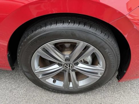 Certified 2023 Volkswagen Jetta SE FWD image 9