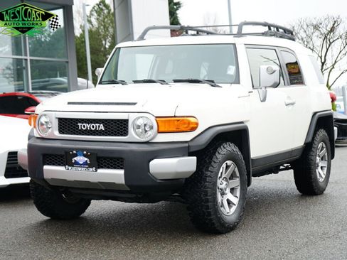 Used 2014 Toyota FJ Cruiser 4WD image 1