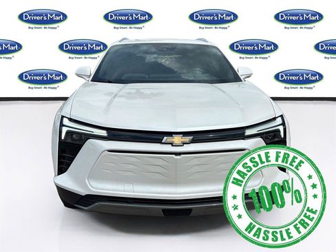 Used 2024 Chevrolet Blazer EV LT AWD/4WD image 2