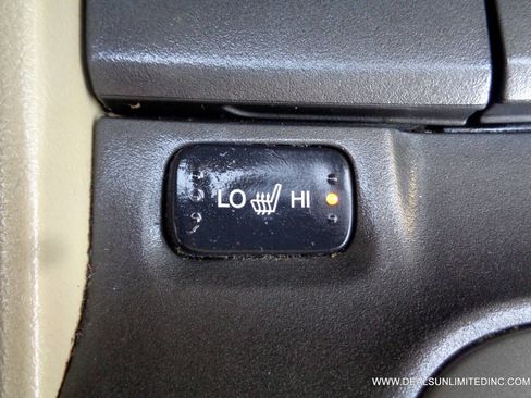 Used 2011 Honda Accord EX-L image 10