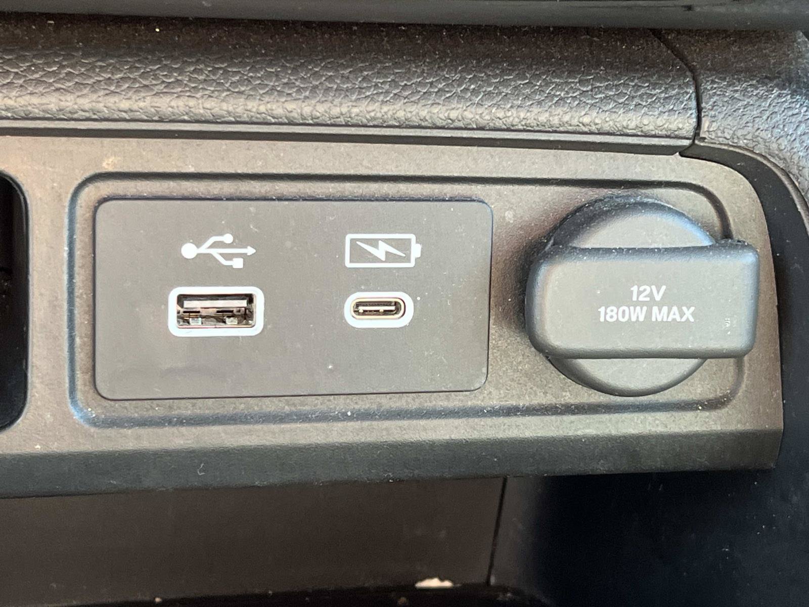 Used 2023 Honda Pilot Elite image 43